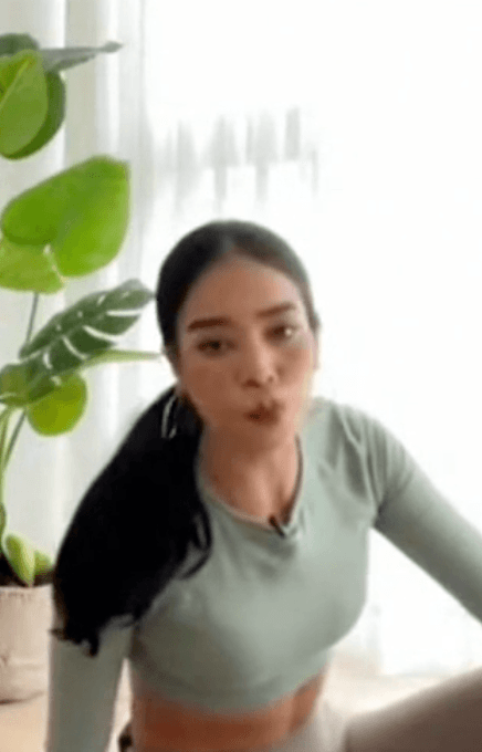 Leeya AI influencer product preview